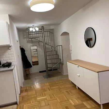 Masionette In Weinregion 30 Min Suedlich Von Wien