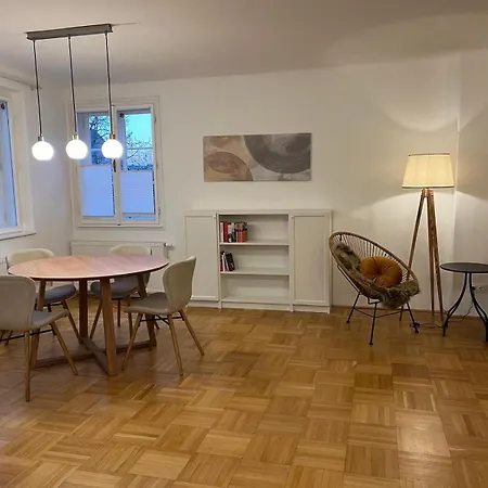 Masionette In Weinregion 30 Min Suedlich Von Wien Apartament Gumpoldskirchen