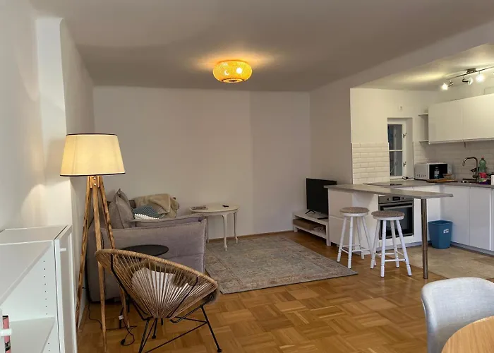 Masionette In Weinregion 30 Min Suedlich Von Wien Lejlighed *